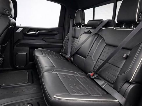 Used 2023 GMC Sierra 1500 AT4X image 15