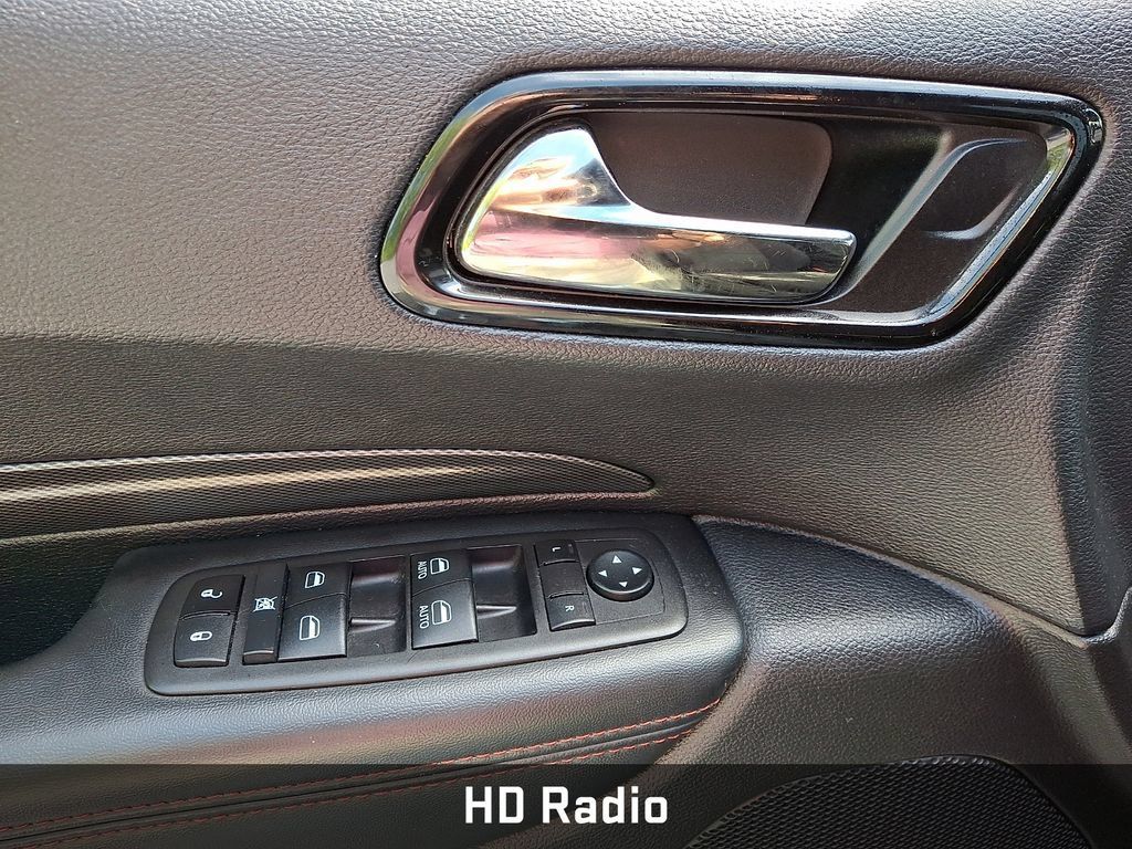 Used 2023 Dodge Durango GT RWD image 16
