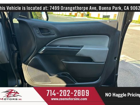 Used 2017 GMC Canyon 2WD Crew Cab w/ Convenience Package image 40