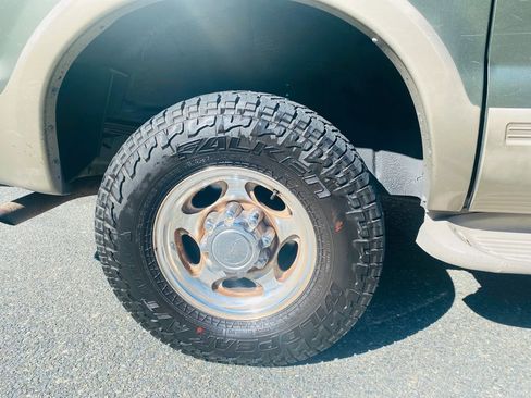 Used 2000 Ford Excursion Limited image 12