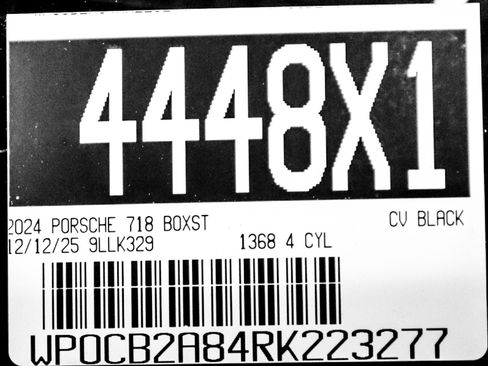 Used 2024 Porsche 718 Boxster S image 30