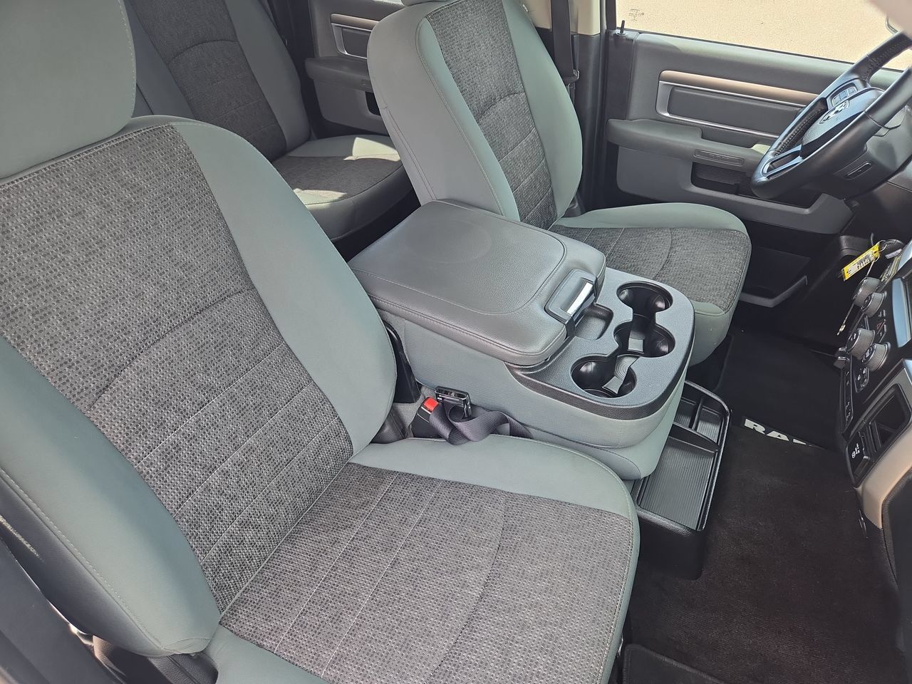 Used 2016 RAM 1500 Big Horn AWD/4WD image 10