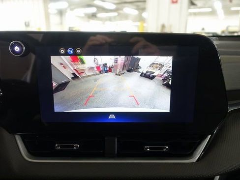 New 2026 Chevrolet Equinox LT w/ Convenience Package II image 15