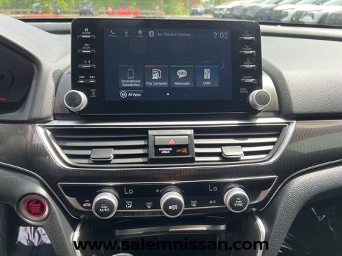 Used 2022 Honda Accord Sport image 11