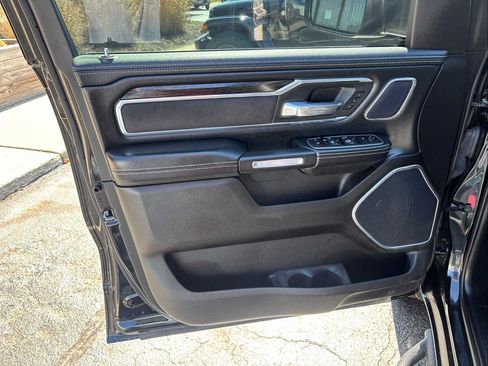 Used 2024 RAM 1500 Laramie image 11