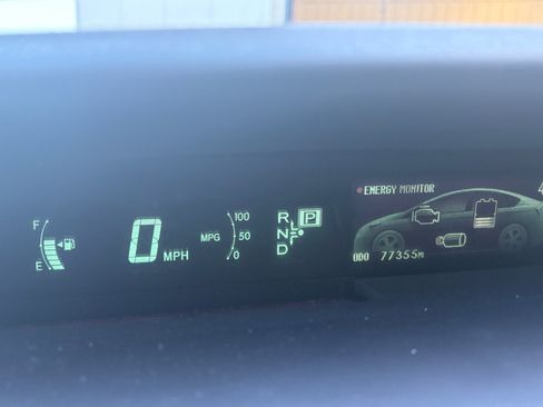 Used 2013 Toyota Prius Three w/ Protection Pkg FWD image 19