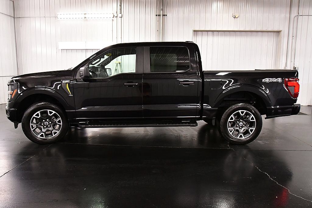 Used 2024 Ford F150 STX AWD/4WD image 4
