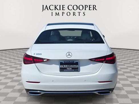 Used 2025 Mercedes-Benz C 300 Sedan image 6