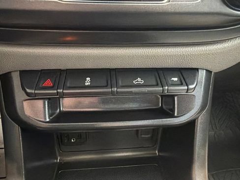 Used 2019 Chevrolet Colorado W/T w/ WT Convenience Package AWD/4WD image 20