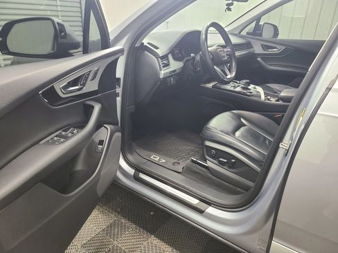 Used 2019 Audi Q7 2.0T Premium w/ Convenience Package AWD/4WD image 21