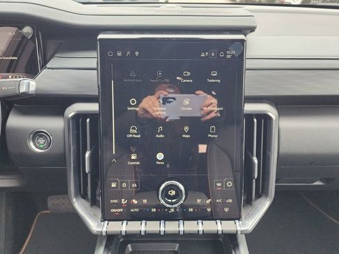 New 2026 GMC Acadia AT4 w/ Luxury Package image 30