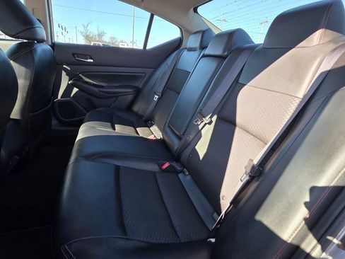 Used 2024 Nissan Altima 2.5 SR image 29