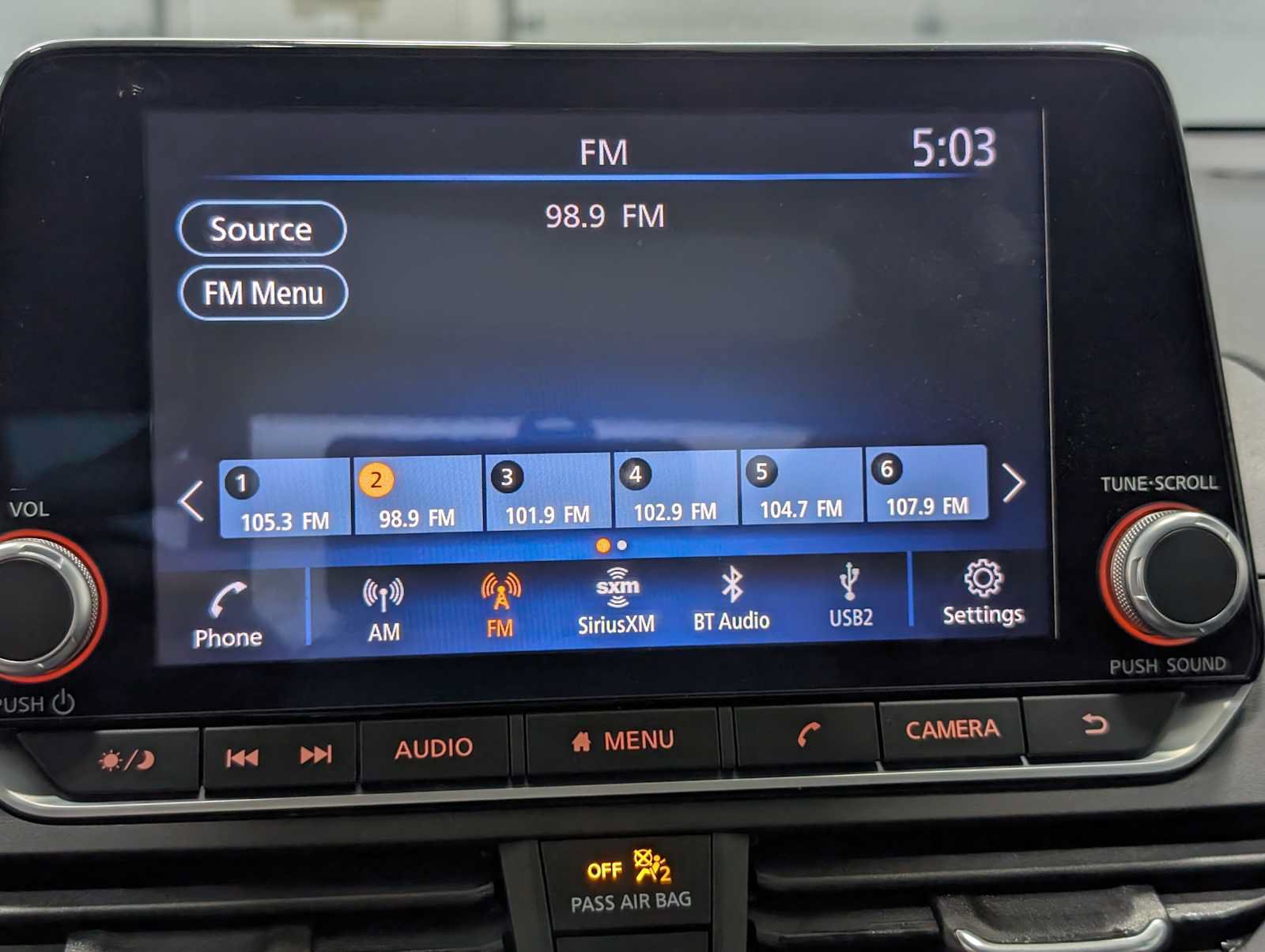 Used 2023 Nissan Altima 2.5 SR AWD/4WD image 23