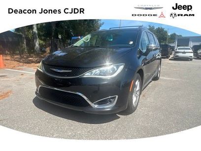 Used 2020 Chrysler Pacifica Limited