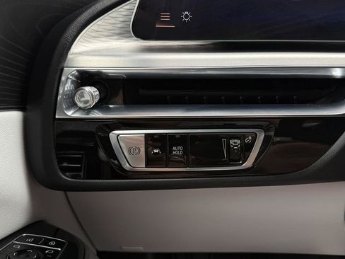 Used 2024 Cadillac Lyriq Sport RWD image 46