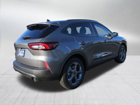 New 2025 Ford Escape ST-Line w/ Equipment Group 301A image 8