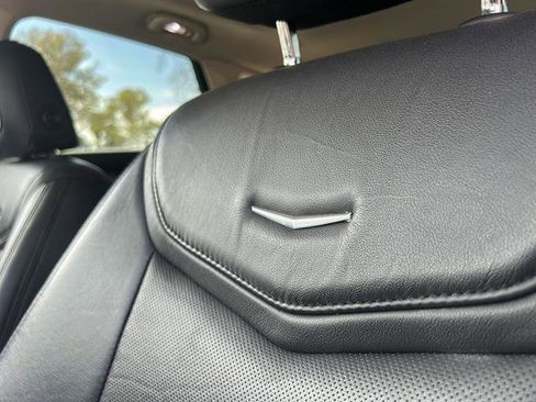 Used 2019 Cadillac XT5 Luxury image 18