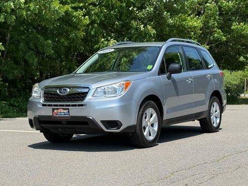 Used 2015 Subaru Forester 2.5i Premium w/ All-Weather Package AWD/4WD image 6