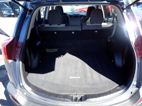 Used 2013 Toyota RAV4 XLE image 11