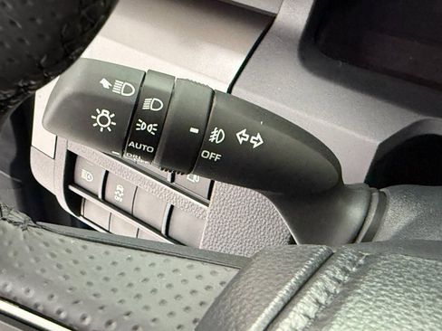 New 2025 Toyota 4Runner SR5 image 15