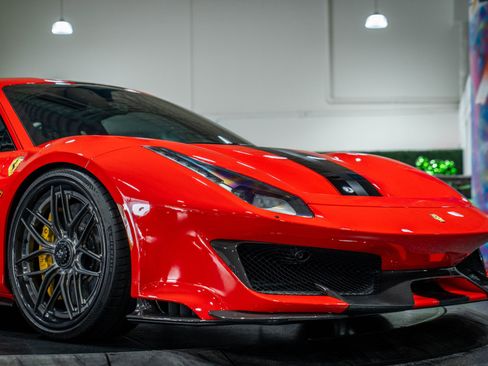 Used 2020 Ferrari 488 Pista Coupe image 48