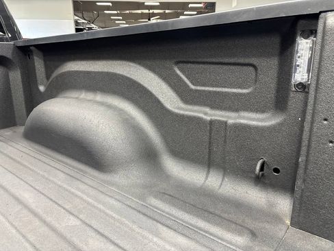 Used 2018 RAM 1500 Big Horn AWD/4WD image 47