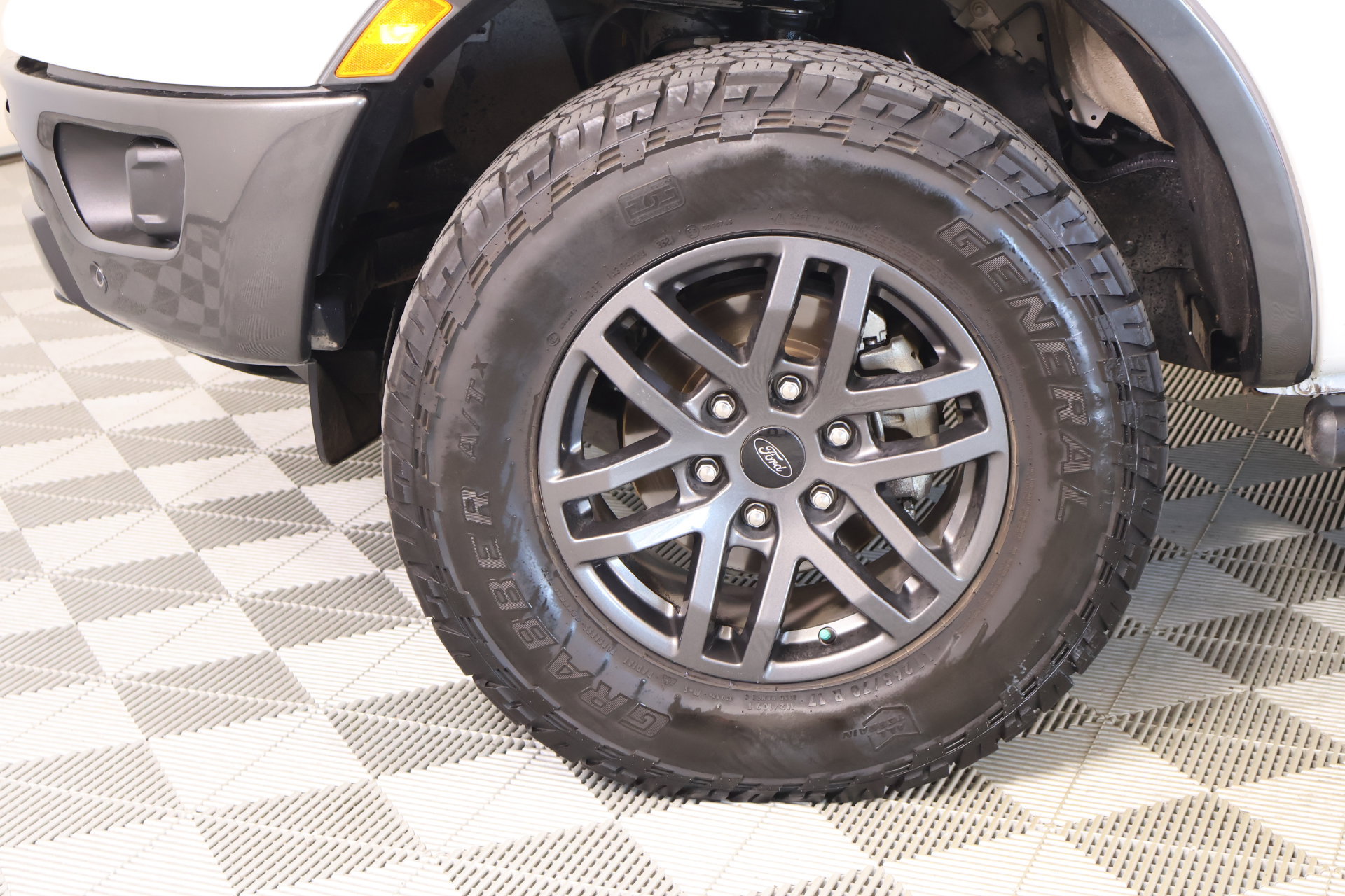 Used 2021 Ford Ranger Lariat w/ Tremor Off-Road Package AWD/4WD image 19