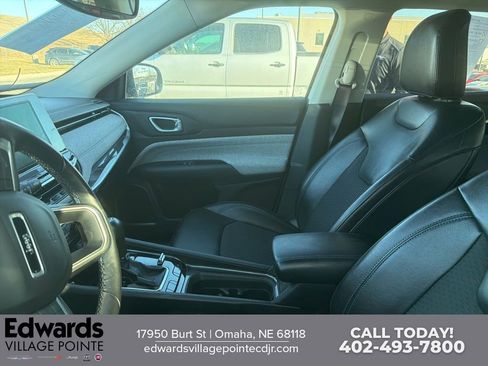 Used 2022 Jeep Compass Latitude w/ Convenience Group image 5