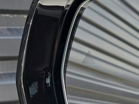 Used 2025 Jeep Grand Cherokee Limited image 29