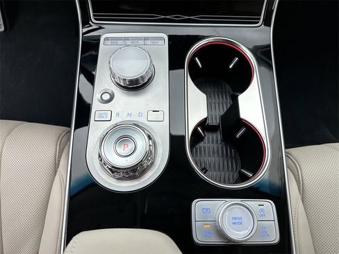 Used 2025 Genesis GV80 2.5T Standard image 20