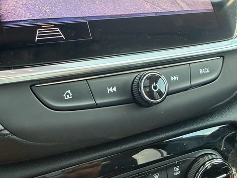 Used 2020 Buick Encore GX Select w/ Experience Buick Package FWD image 25