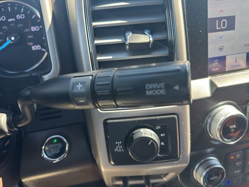 Used 2020 Ford F350 King Ranch w/ King Ranch Ultimate Package AWD/4WD image 28