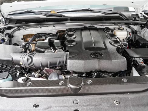 Certified 2024 Toyota 4Runner Limited AWD/4WD image 29