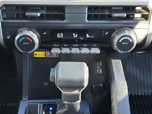 Used 2024 Toyota Tacoma SR5 AWD/4WD image 34