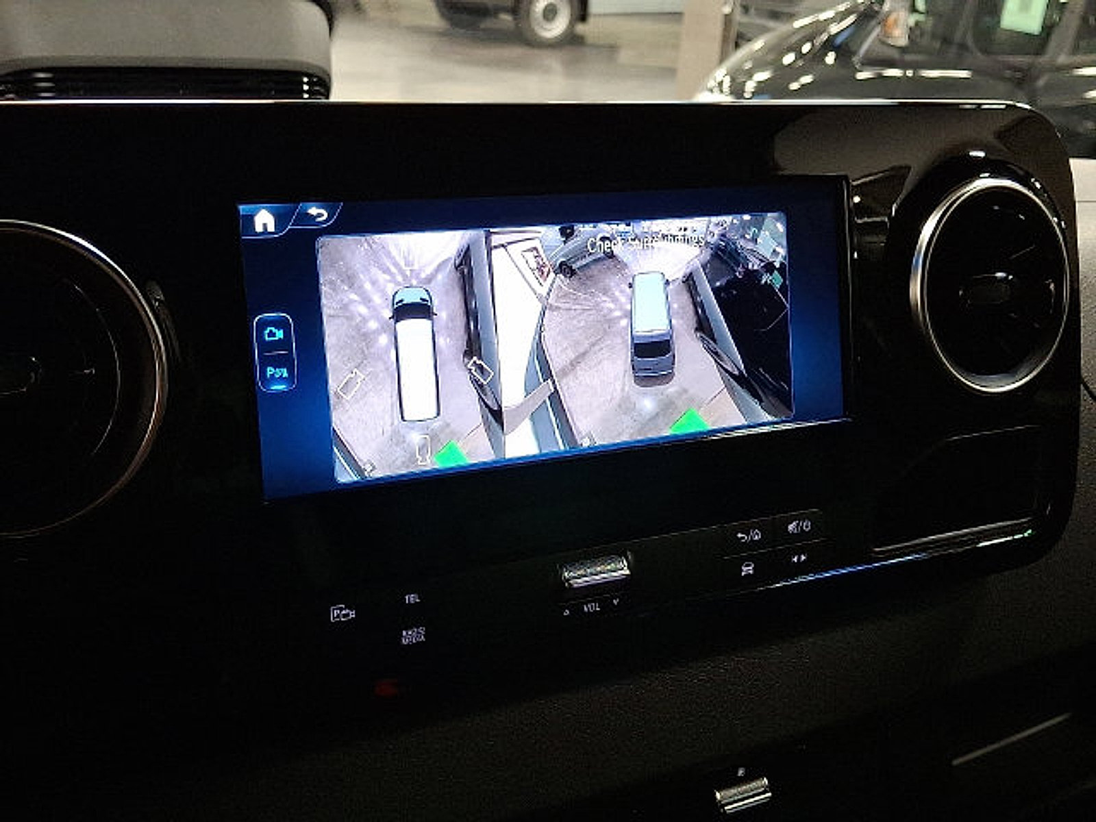 Used 2026 Mercedes-Benz Sprinter 2500 image 17