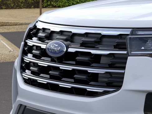 New 2026 Ford Explorer Active w/ Active Comfort Package RWD image 17