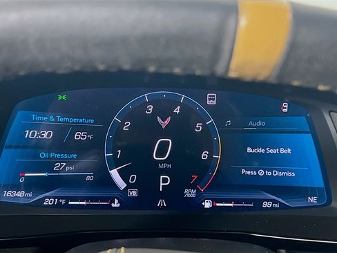 Used 2023 Chevrolet Corvette Stingray Premium Conv w/ Z51 Performance Package RWD image 7