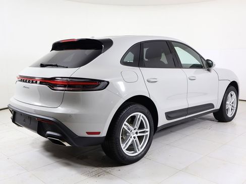 New 2026 Porsche Macan image 31