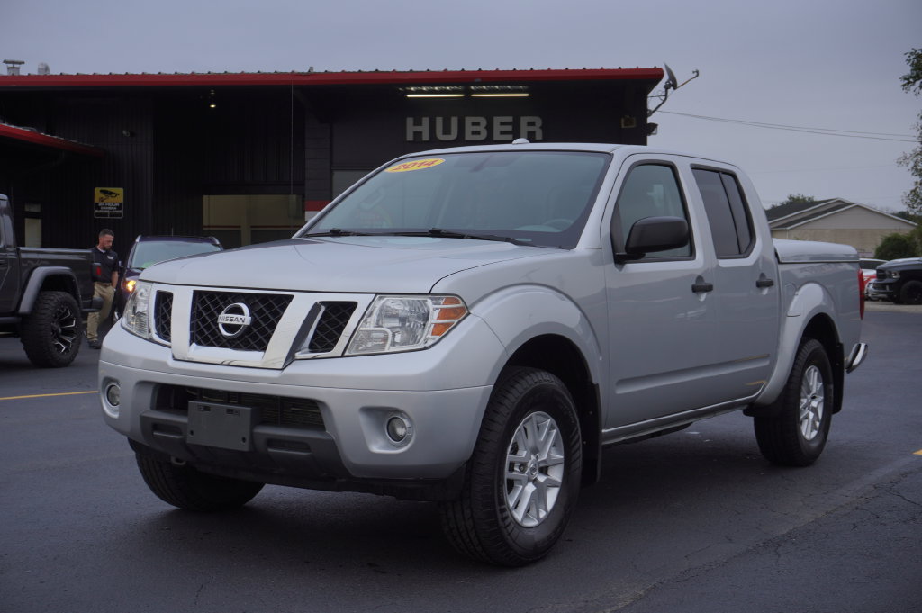 Used 2014 Nissan Frontier SV w/ SV Value Truck Package AWD/4WD image 3