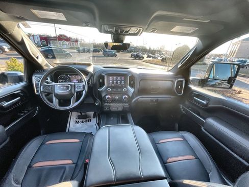 Used 2023 GMC Sierra 2500 AT4 w/ AT4 Premium Plus Package image 20
