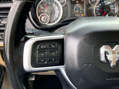 Used 2019 RAM 2500 Big Horn image 23