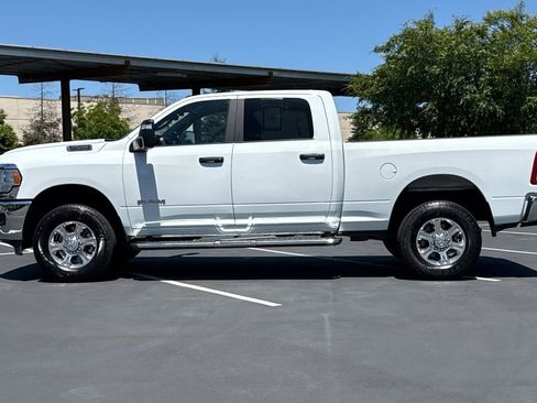 Used 2024 RAM 2500 Big Horn AWD/4WD image 14