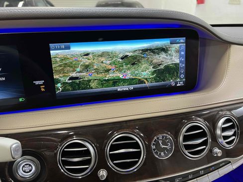 Used 2019 Mercedes-Benz S 560 Sedan image 6