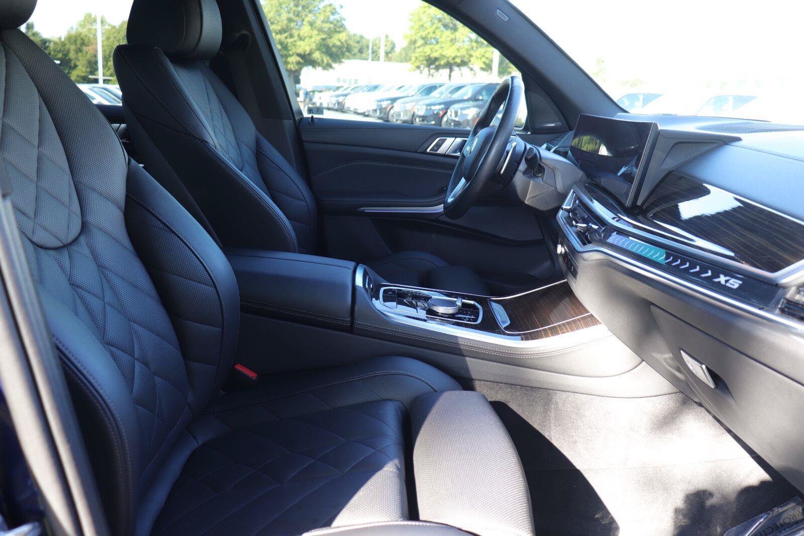 Used 2024 BMW X5 sDrive40i w/ Premium Package RWD image 19