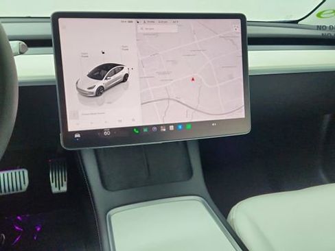 Used 2022 Tesla Model 3 Long Range AWD/4WD image 43
