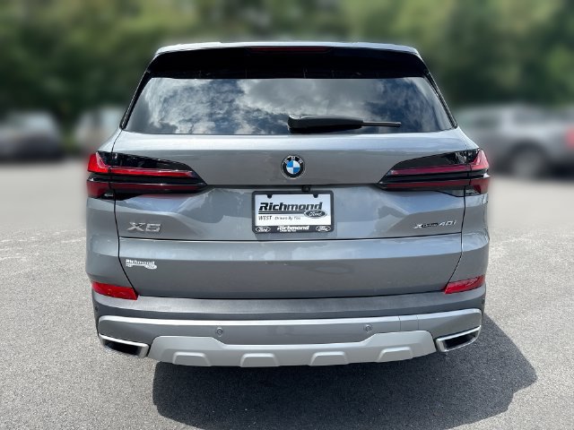 Used 2024 BMW X5 xDrive40i w/ Premium Package AWD/4WD image 7