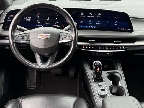 Used 2024 Cadillac XT4 Premium Luxury AWD/4WD image 9