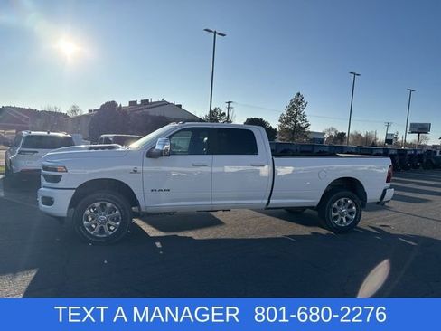 New 2026 RAM 2500 Laramie w/ Sport Appearance Package AWD/4WD image 4
