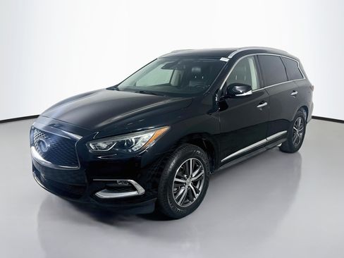 Used 2019 INFINITI QX60 Luxe w/ Essential Package FWD image 4