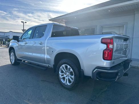 Used 2022 Chevrolet Silverado 1500 LTZ w/ Technology Package image 5